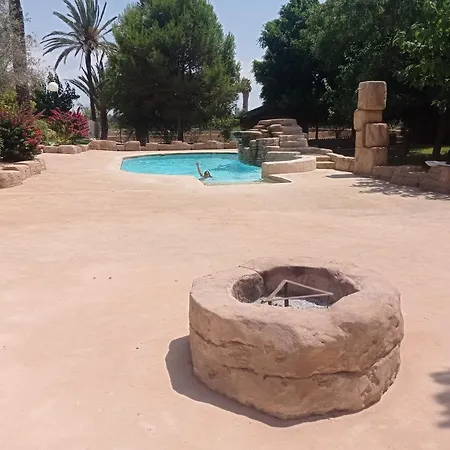 Jacinta Hotel Arenales del Sol